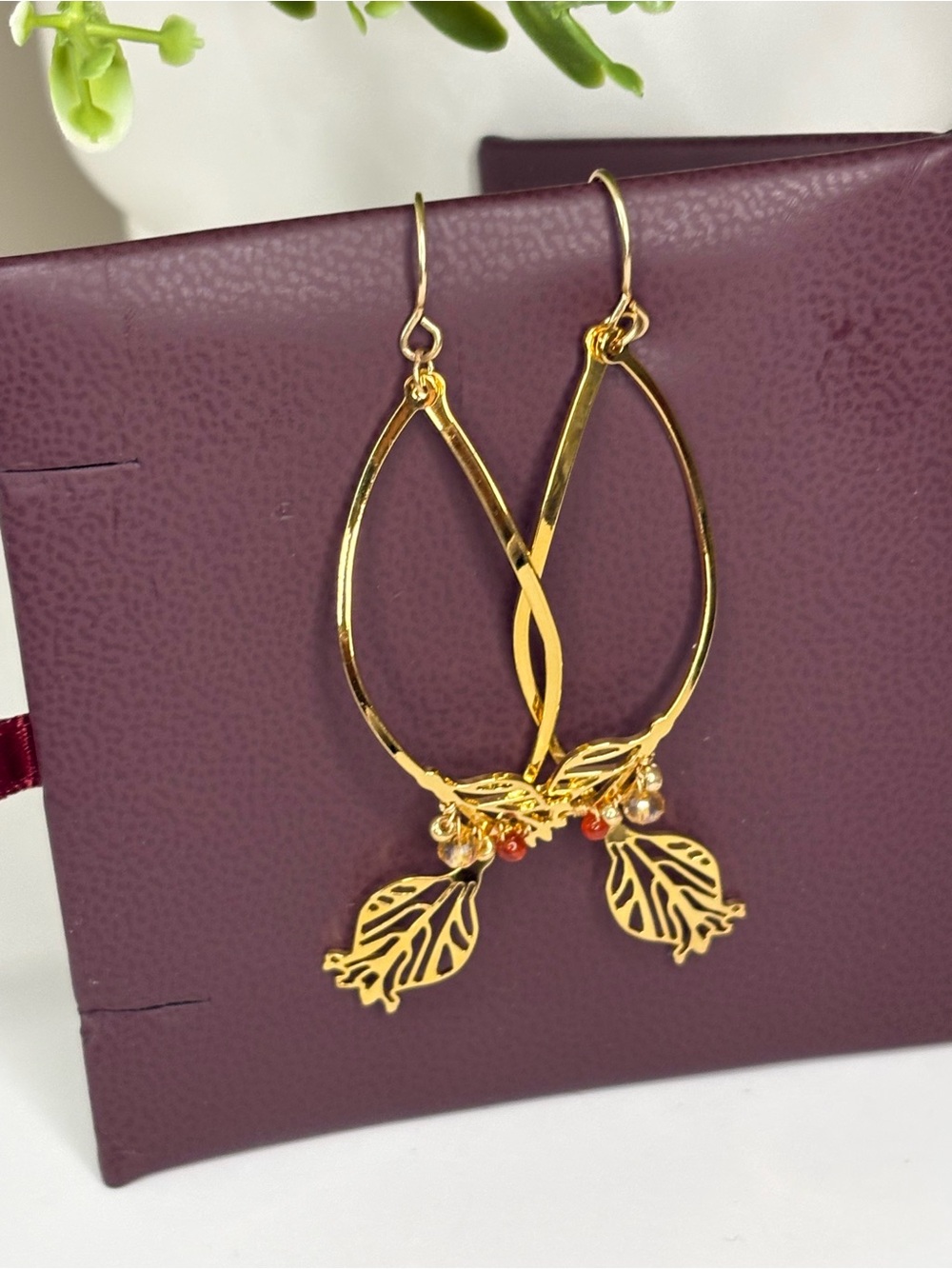 Holly Yasoo fancy gold plated earring
